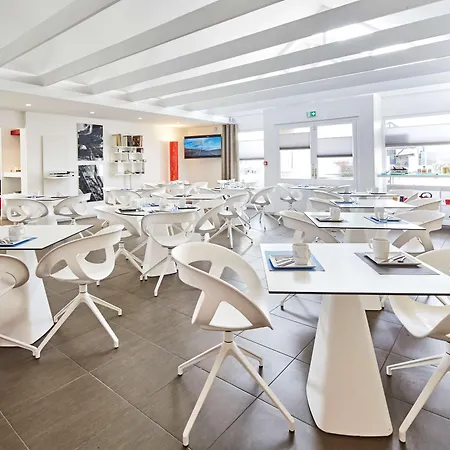 Kyriad Centre - Parc Des Expositions Colmar