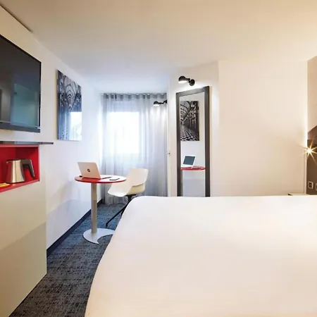 Kyriad Centre Unterlinden Hotell