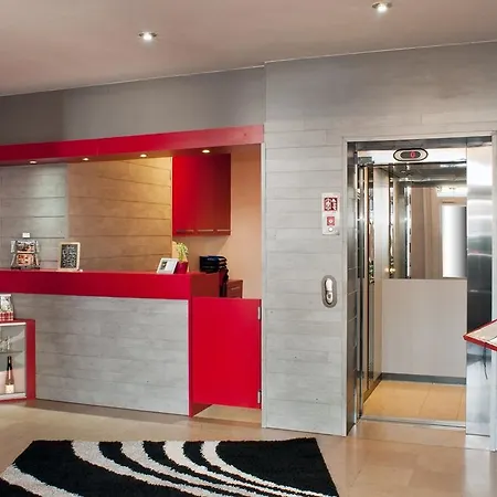 Kyriad Centre - Parc Des Expositions Hotel Colmar