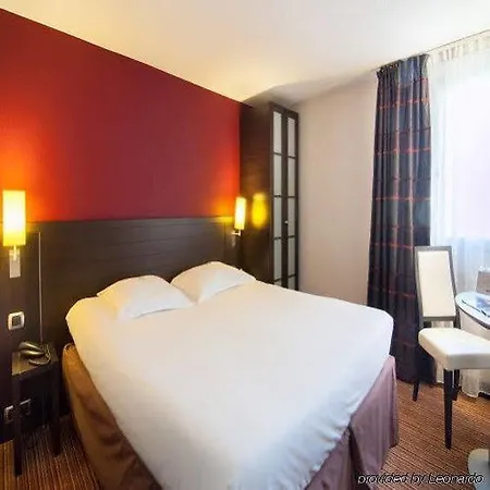 Kyriad Centre - Parc Des Expositions 3* Colmar